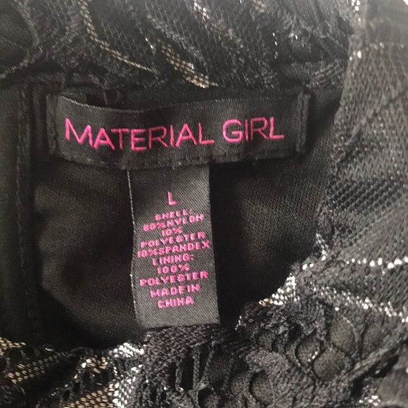 Dress - Picture 4 of 6